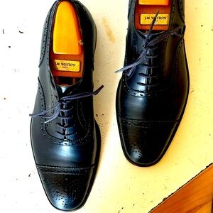 J.M. Weston Black Oxfords (Like New)